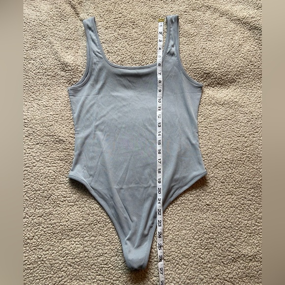 🌸 Amazon 🌸 light gray ribbed bodysuit - Picture 7 of 7